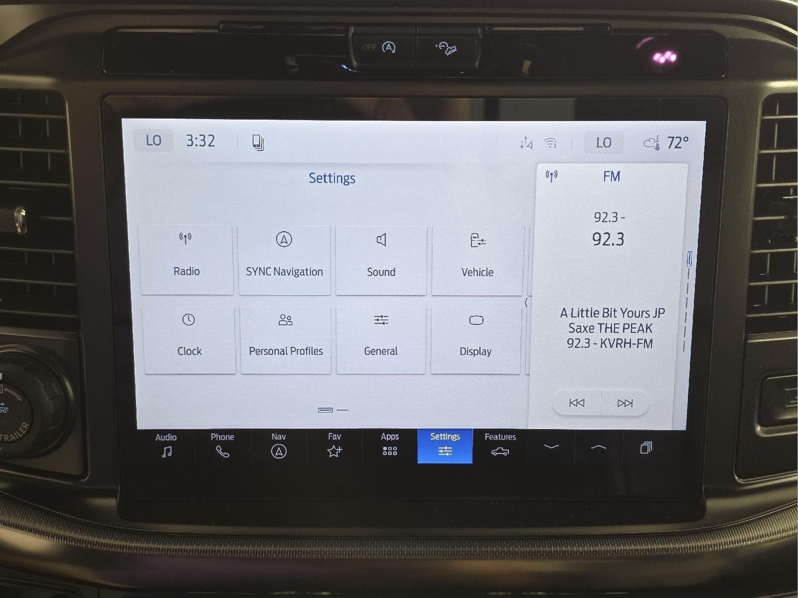 New 2026 Argon Blue Metallic Ford LARIAT image 44