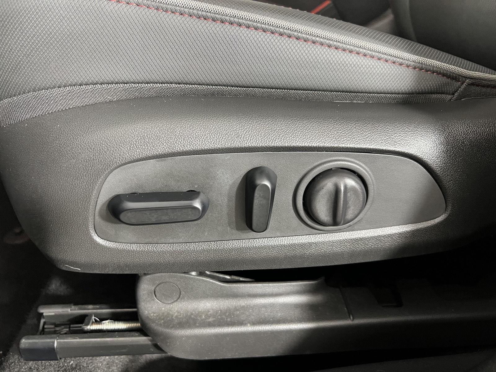 Used 2022 Mosaic Black Metallic Chevrolet RS image 22