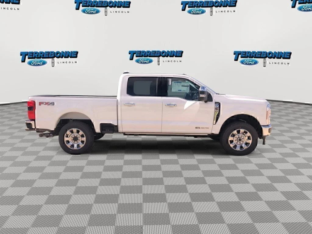 New 2026 Star White Metallic Tri-Coat Ford F-250® Lariat® image 9
