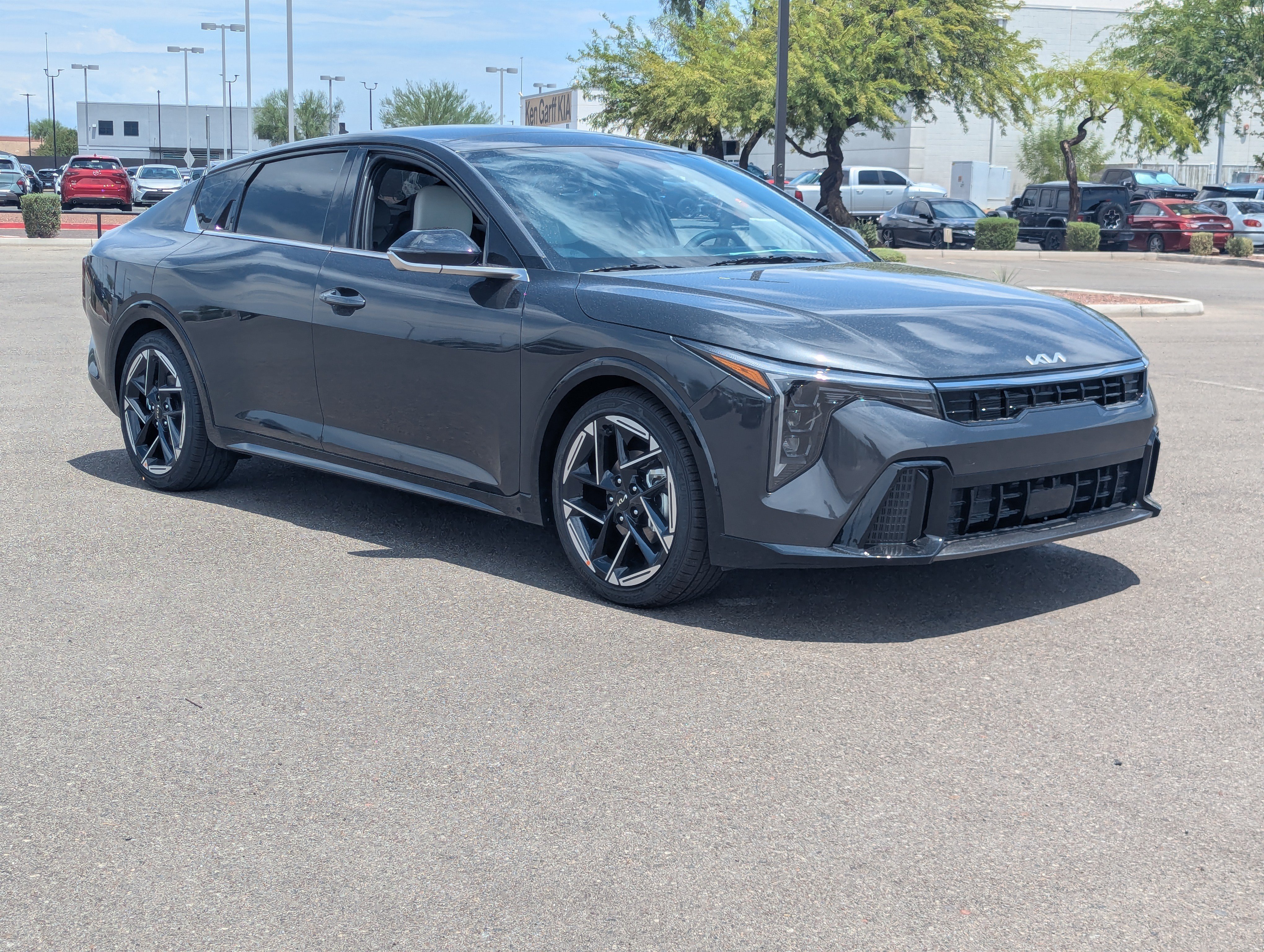 New 2026 Interstellar Gray Kia GT-Line image 7