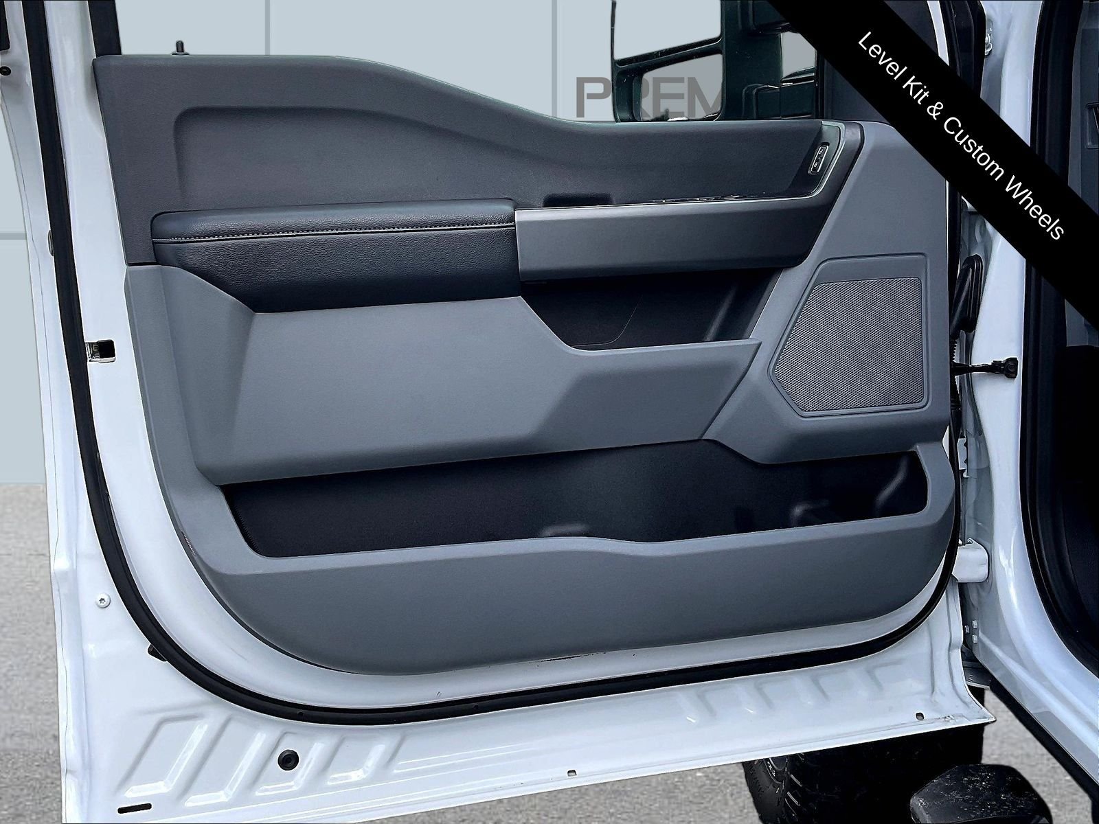 Used 2026 White Ford XLT image 22