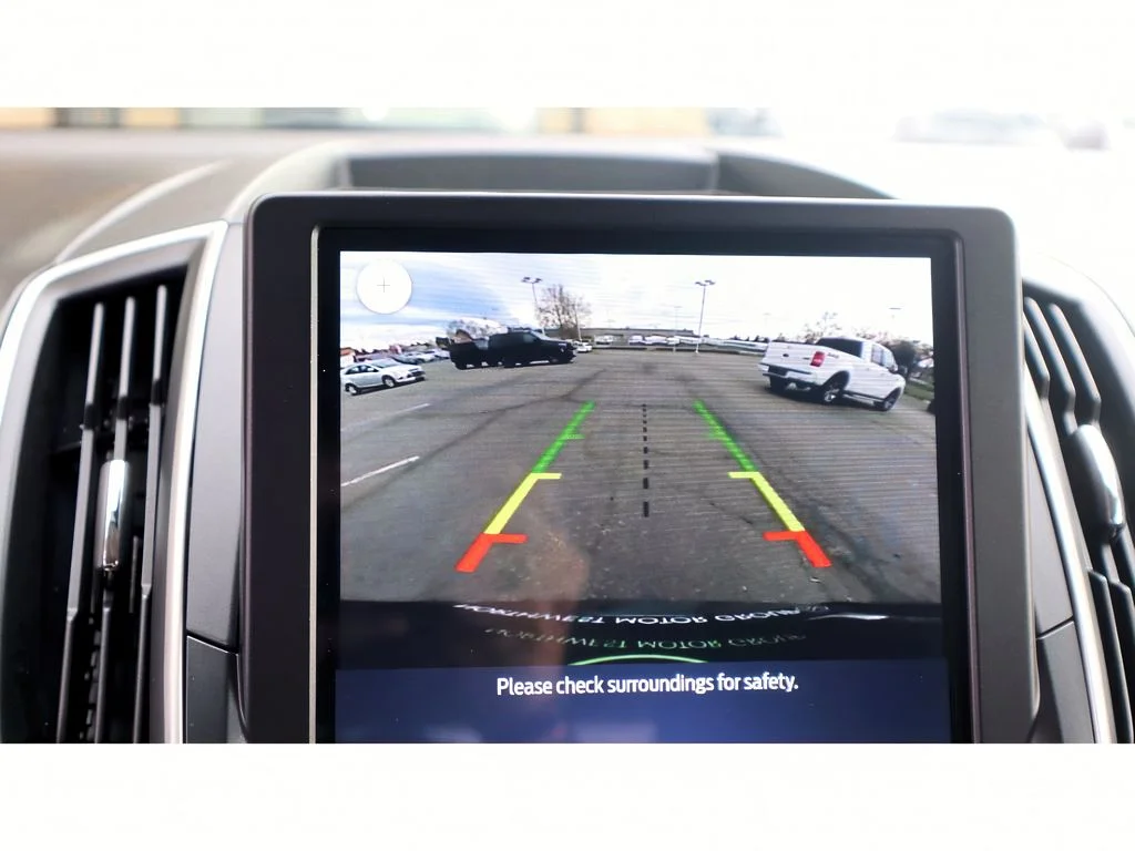 2024 Ford Edge SEL - Photo 17