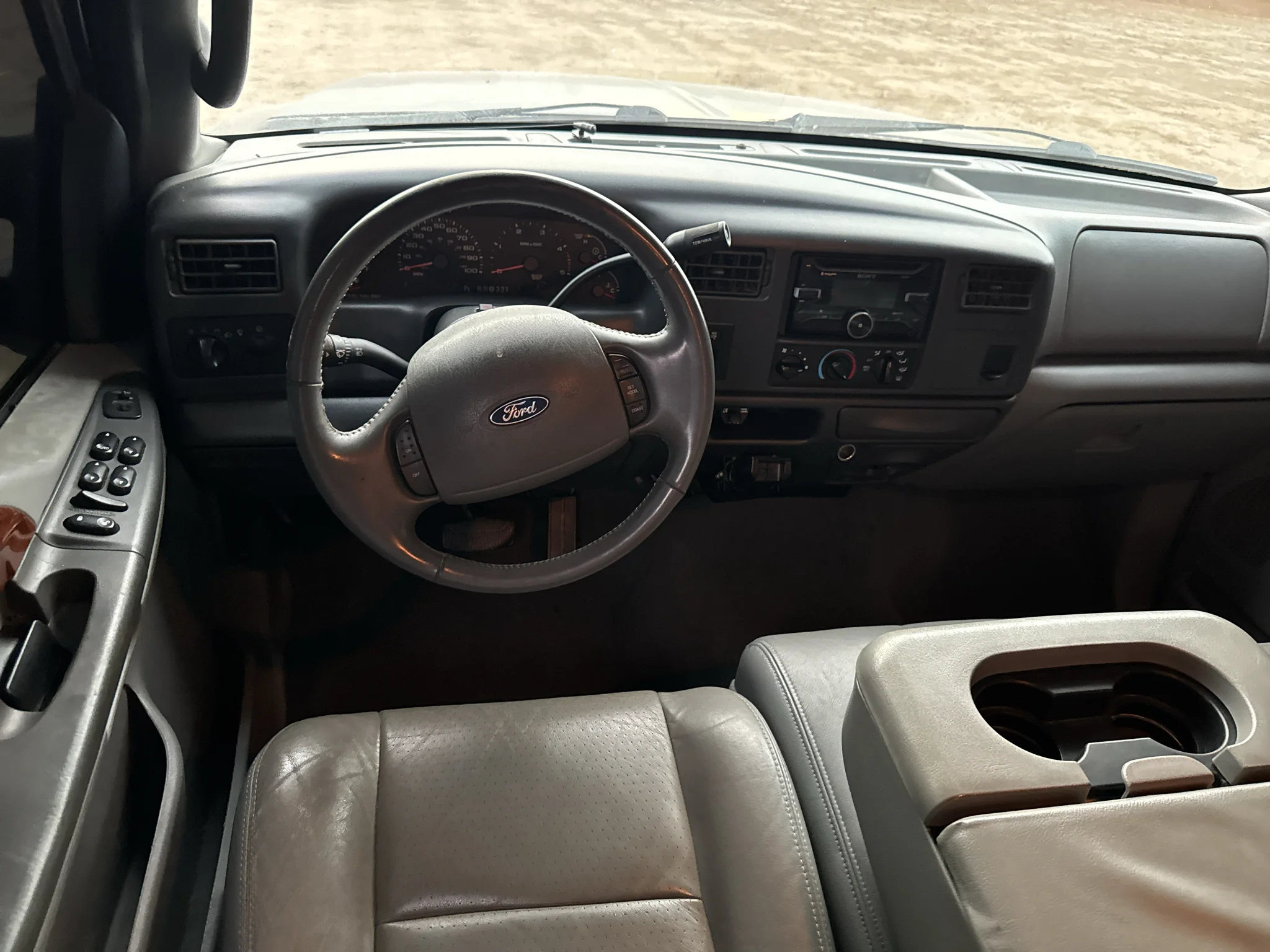Used 2003 Oxford White Clearcoat Ford Lariat image 19