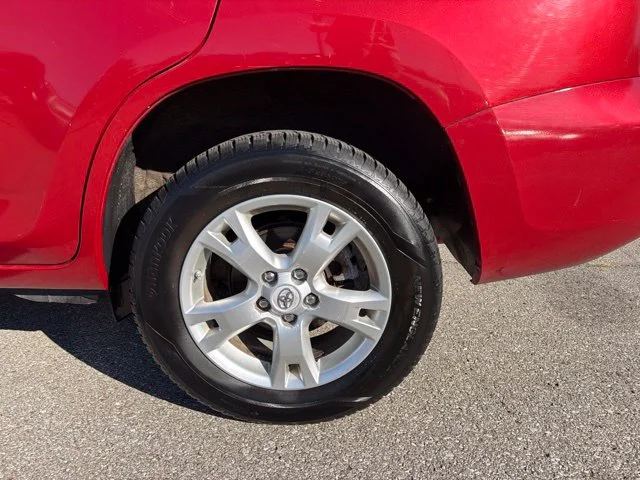 Used 2011 Red Toyota Base image 35