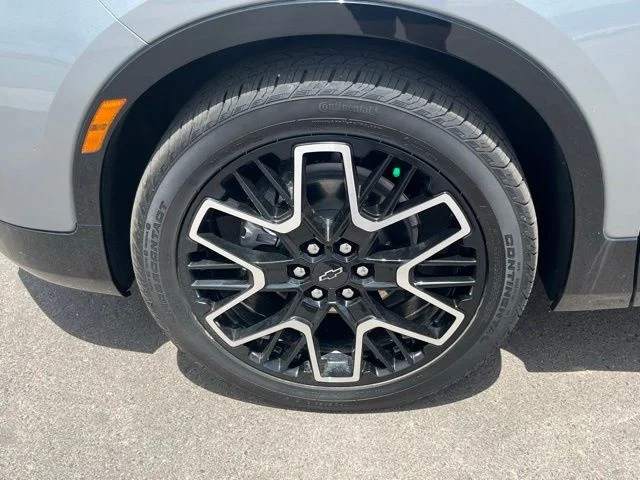 Certified Used 2023 Gray Chevrolet RS image 11