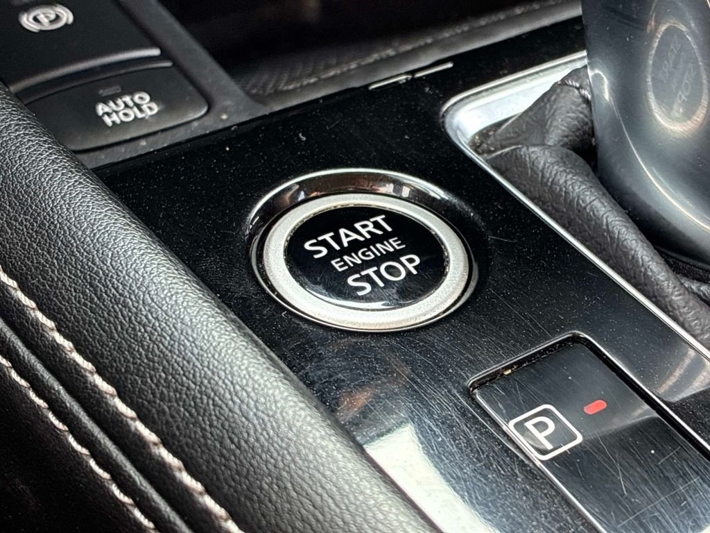 Used 2024 Blue Nissan SV image 27