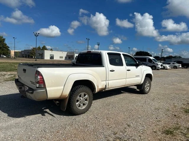 Used 2009 Super White Toyota PreRunner image 14