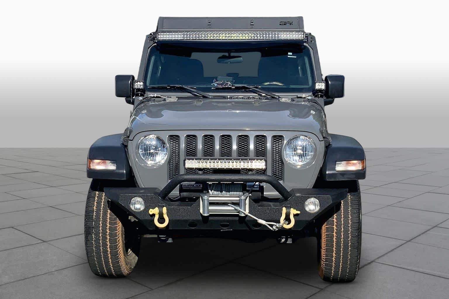 Used 2019 Sting-Gray Clearcoat Jeep Sport S image 4