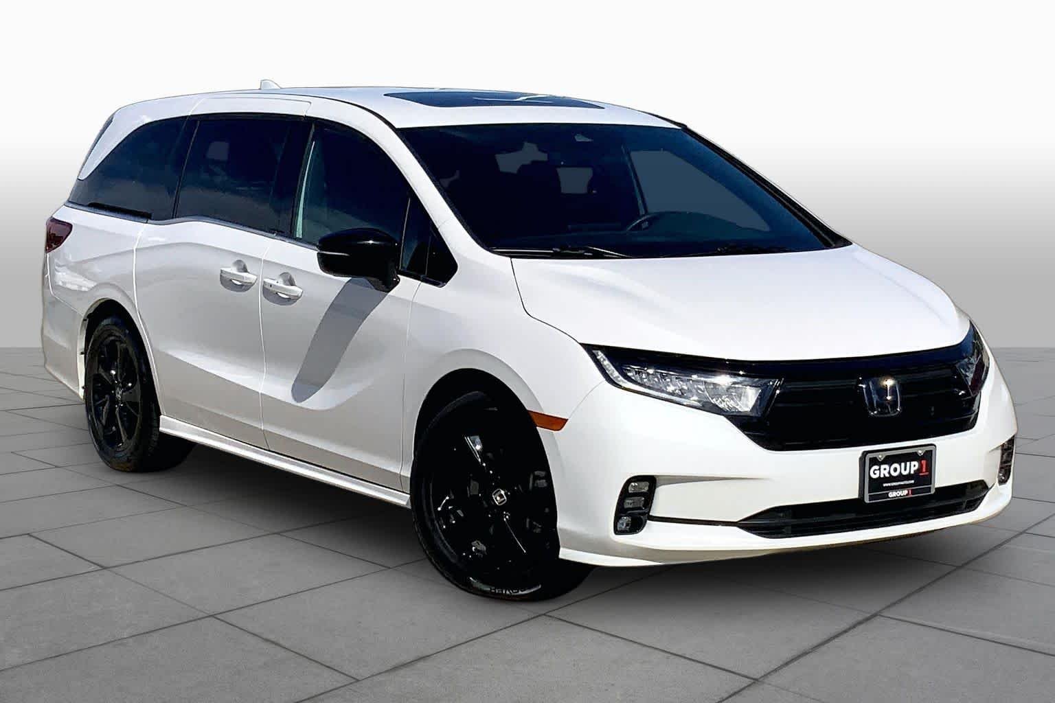 Used 2024 Platinum White Pearl Honda Sport image 3