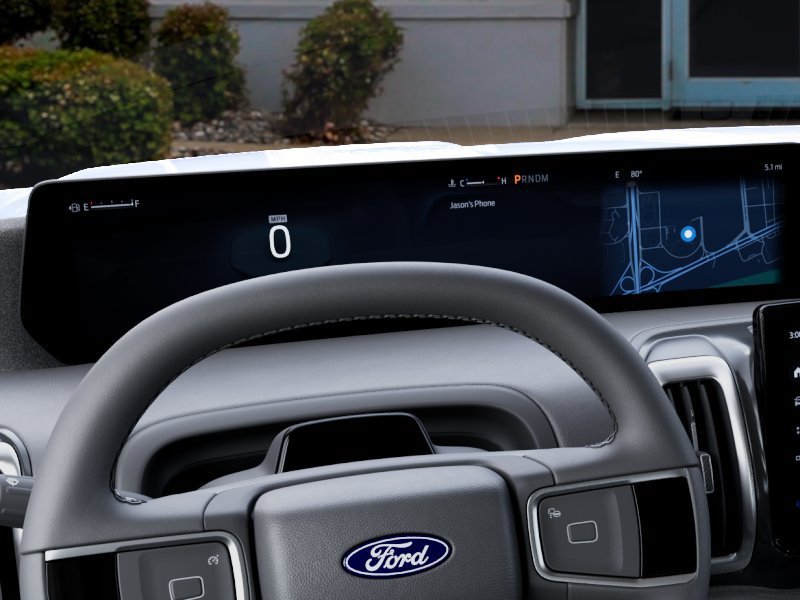New 2027 Star White Metallic Tri-Coat Ford Platinum image 13