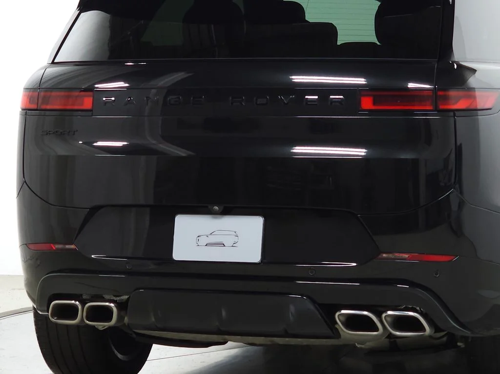 Used 2025 Black Land Rover Autobiography image 7