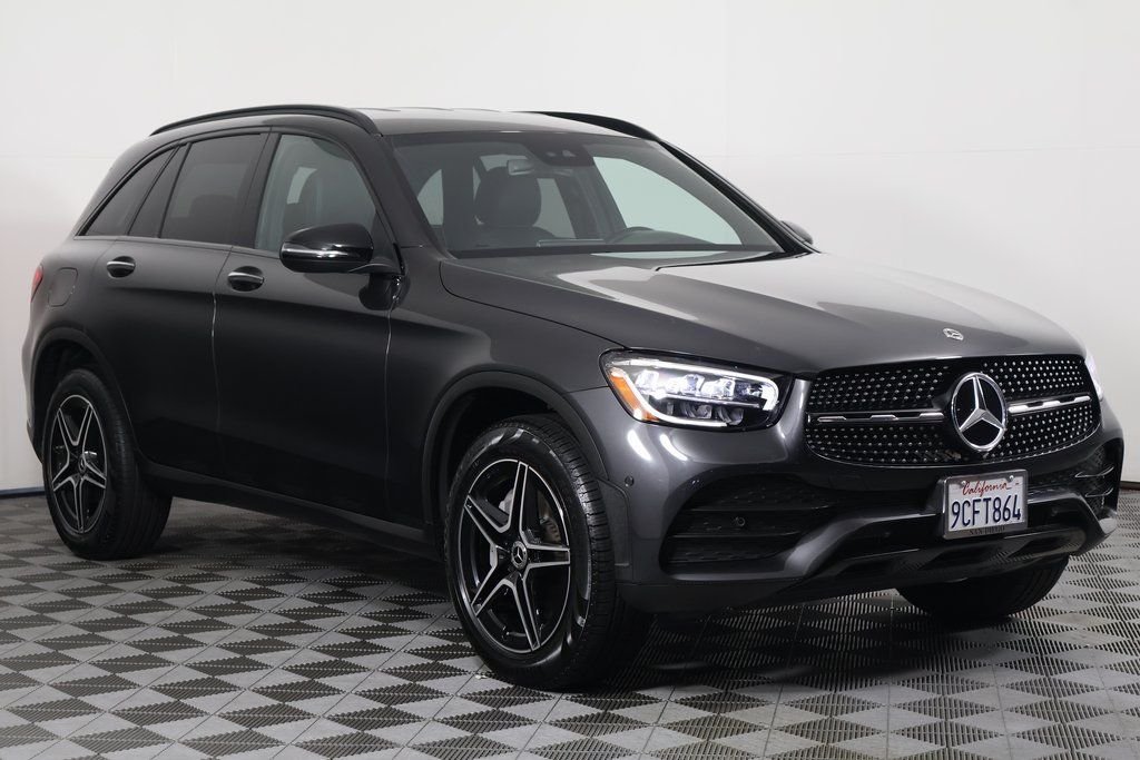 Certified Used 2022 Graphite Gray Metallic Mercedes-Benz GLC 300 image 3