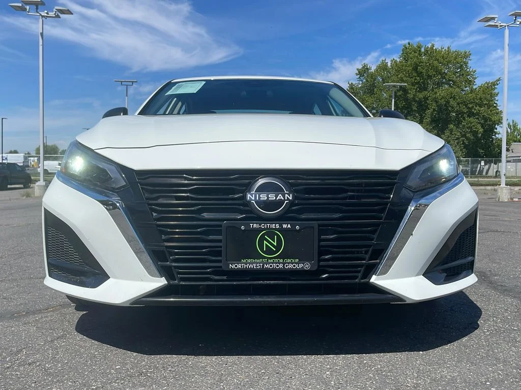 2025 Nissan Altima SV - Photo 26