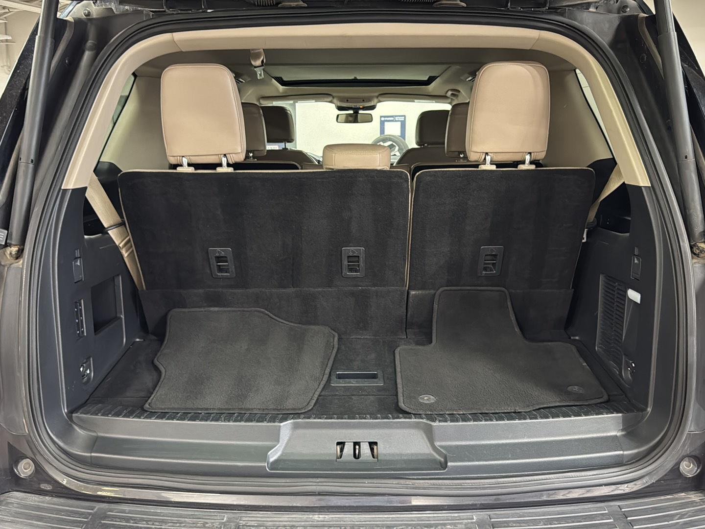 Used 2024 Dark Matter Gray Ford Limited image 7