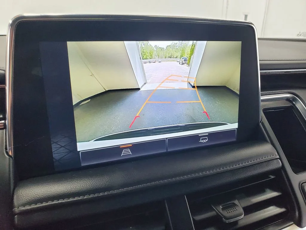 Used 2023 Summit White GMC SLE image 23