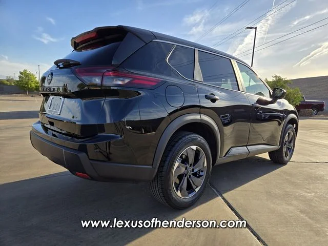 2025 Nissan Rogue SV - Photo 6