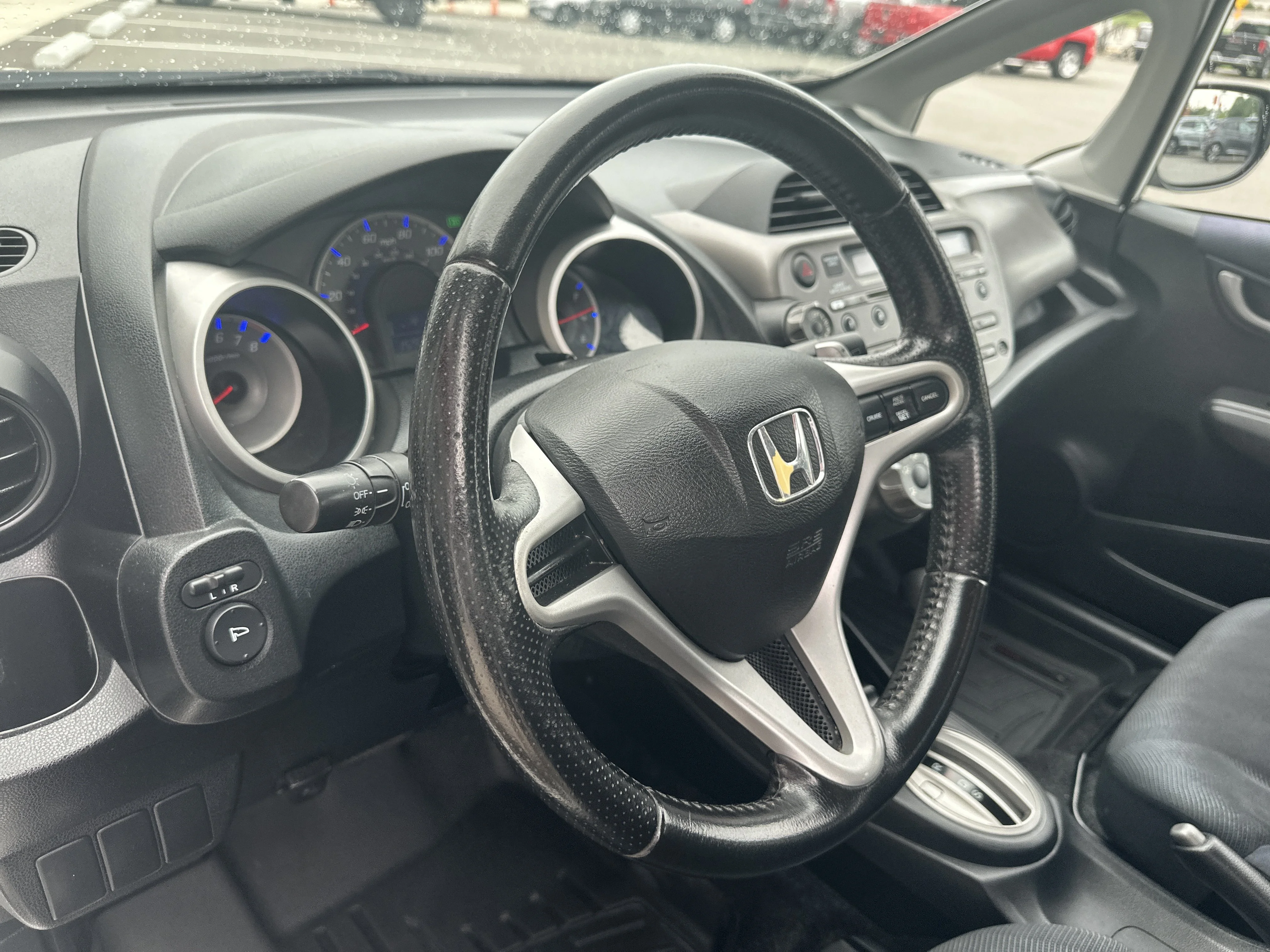 Used 2010 Taffeta White Honda Sport image 17