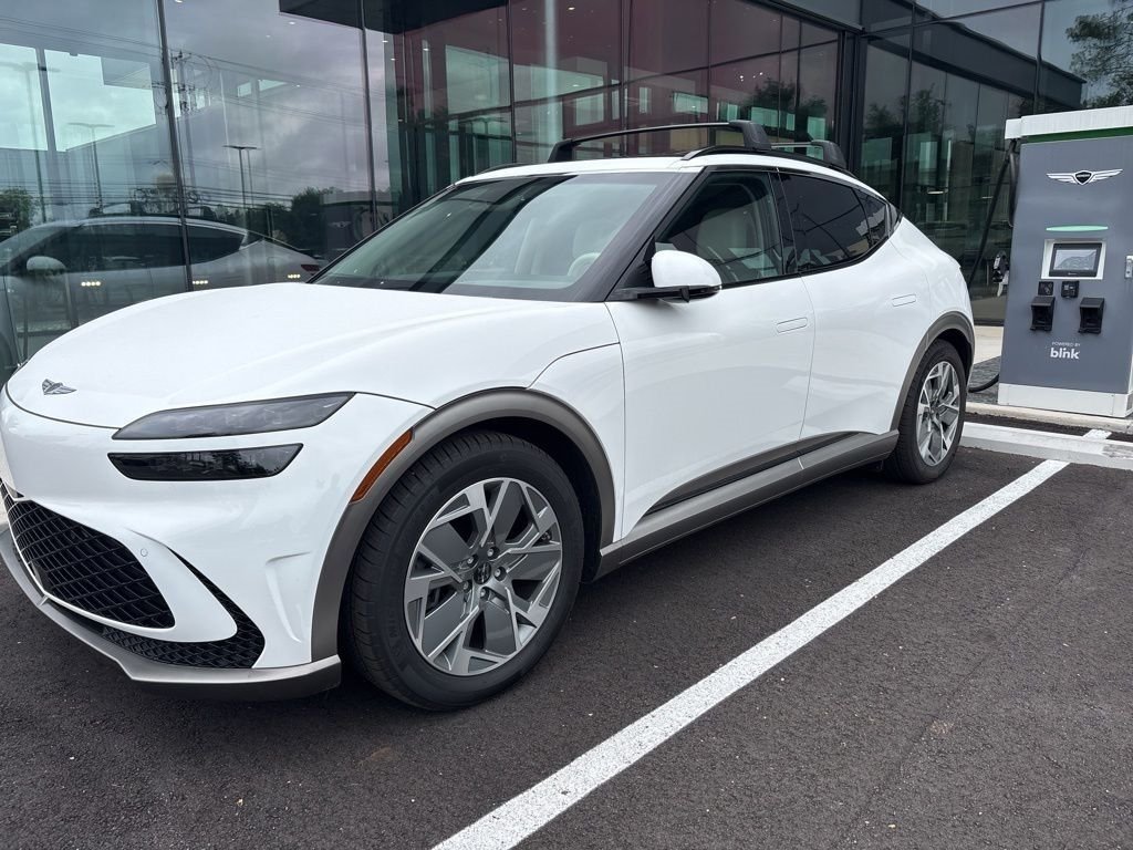 2025 Genesis GV60 GV60 Standard's photo