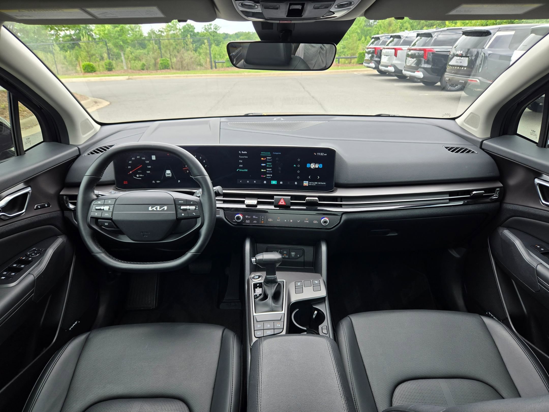 Used 2026 Ebony Black Kia SX image 10