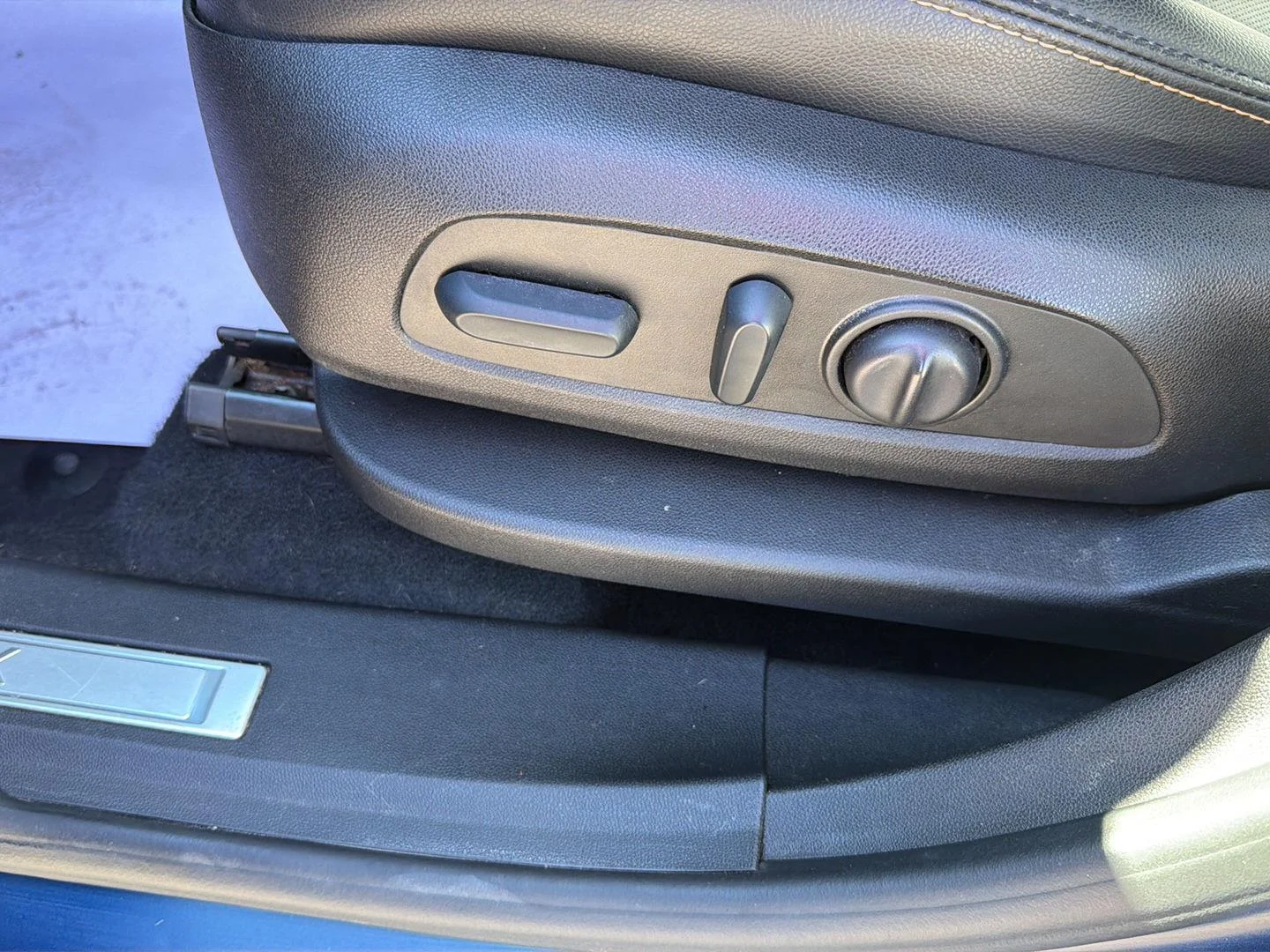 Used 2022 Blue Glow Metallic Chevrolet Premier image 14