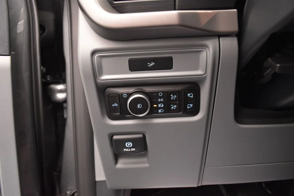 New 2026 Gray Ford XLT image 15
