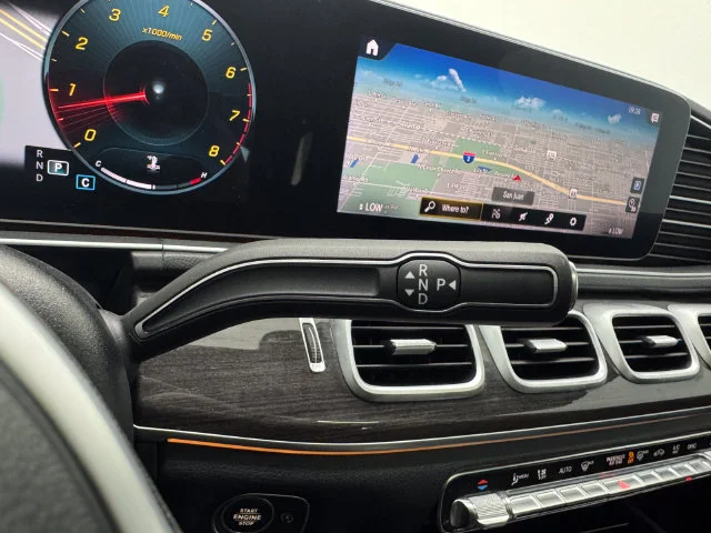 Used 2020 Polar White Mercedes-Benz GLE 350 image 27