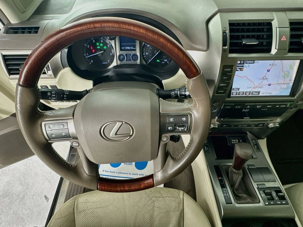 Used 2016 Black Onyx Lexus 460 image 13