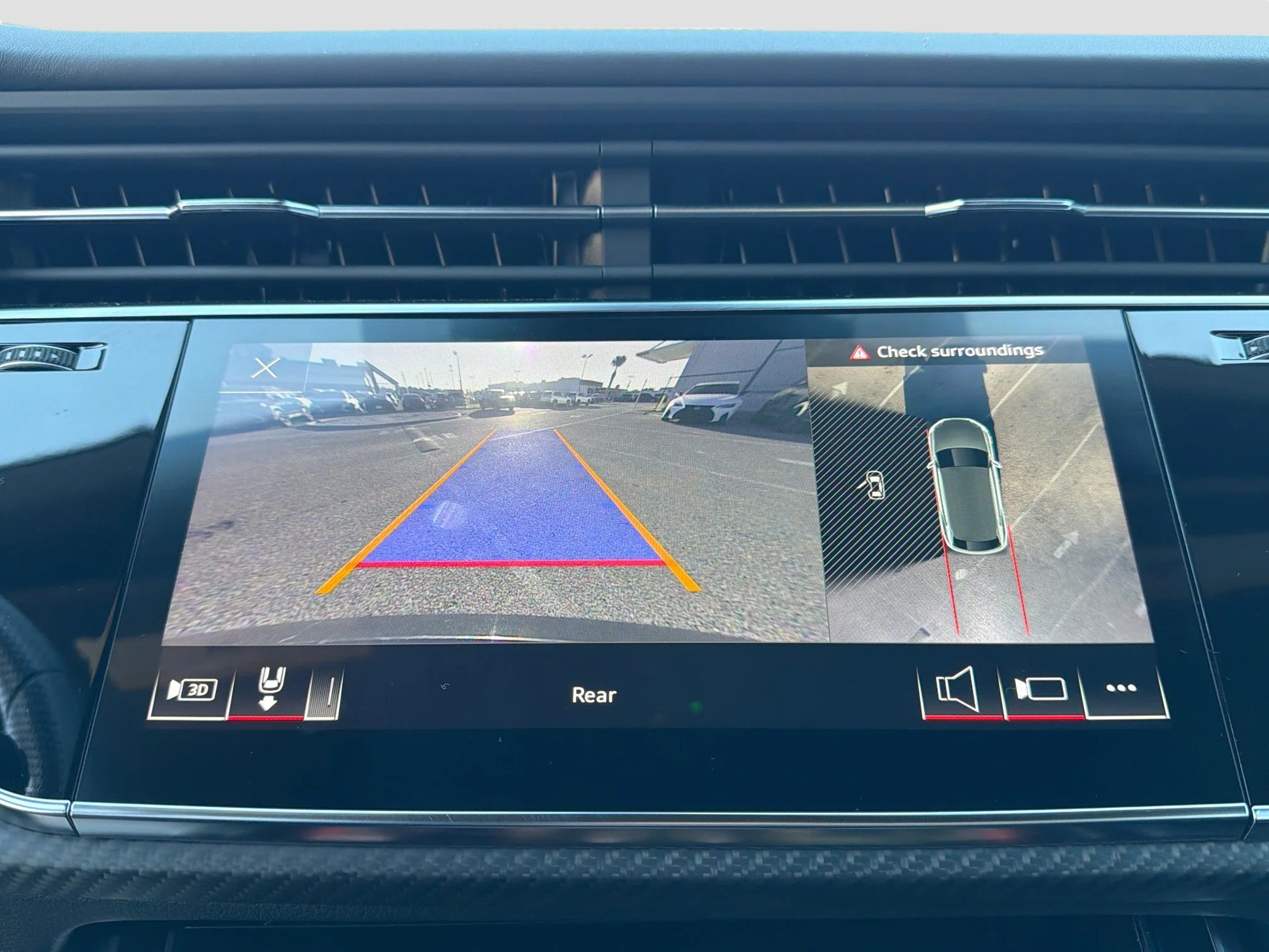 2022 Audi RS Q8 Base - Photo 34