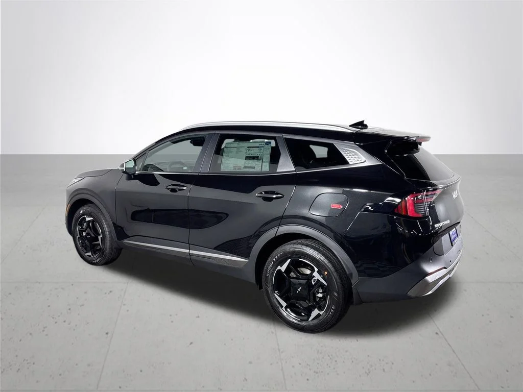 New 2026 Fusion Black Kia EX image 8