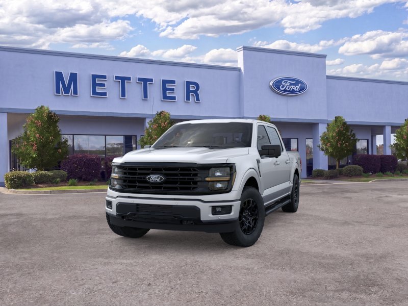 New 2026 Iconic Silver Metallic Ford XLT image 2