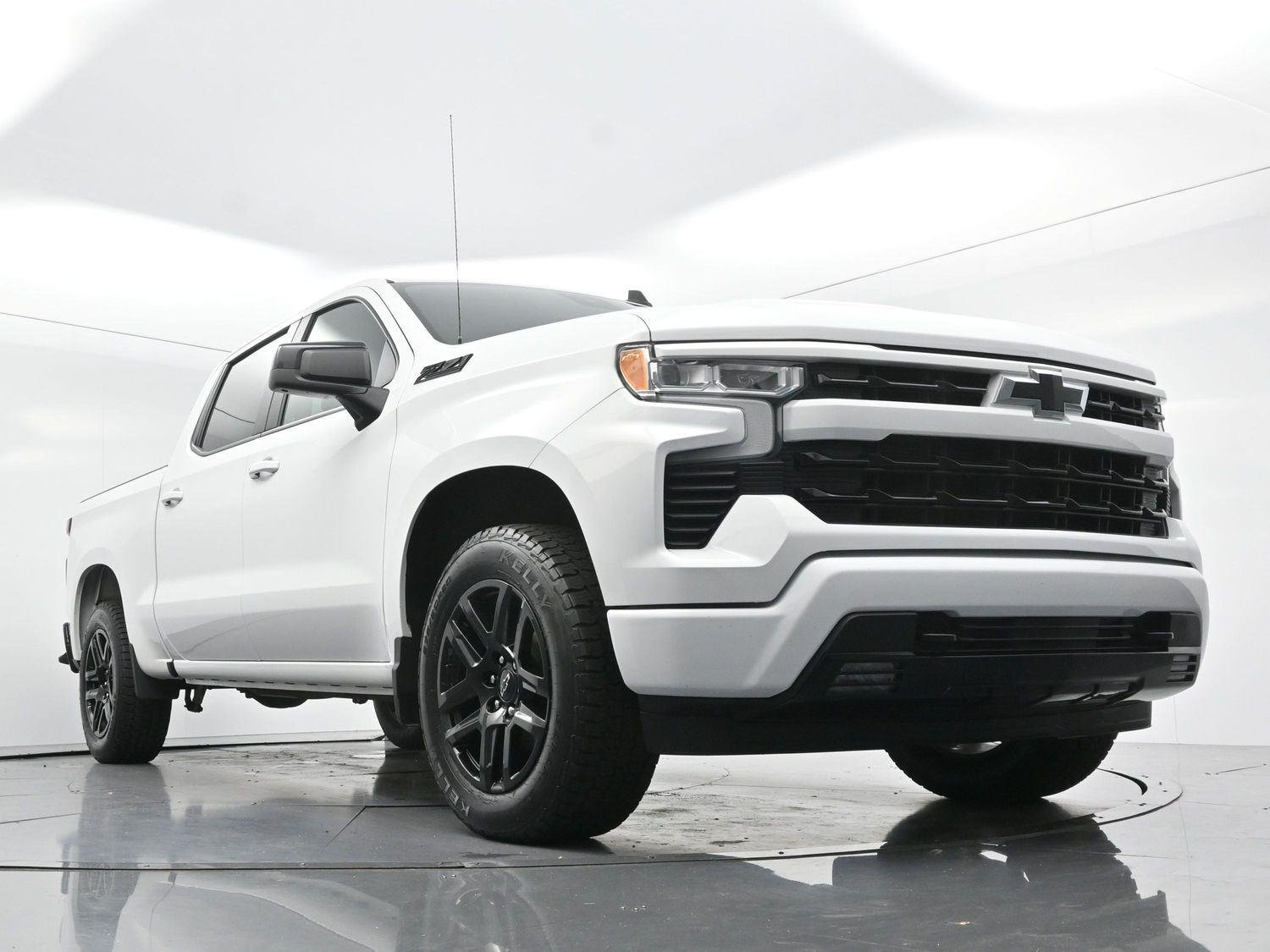 Used 2023 Summit White Chevrolet RST image 41