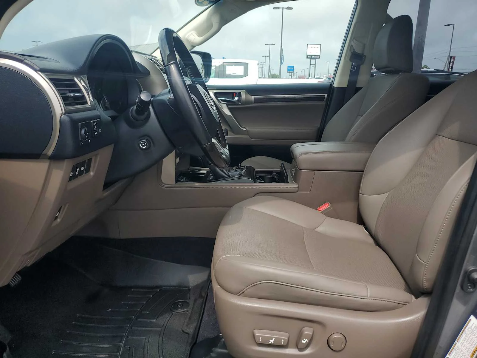 Used 2020  Lexus GX 460 Premium image 13