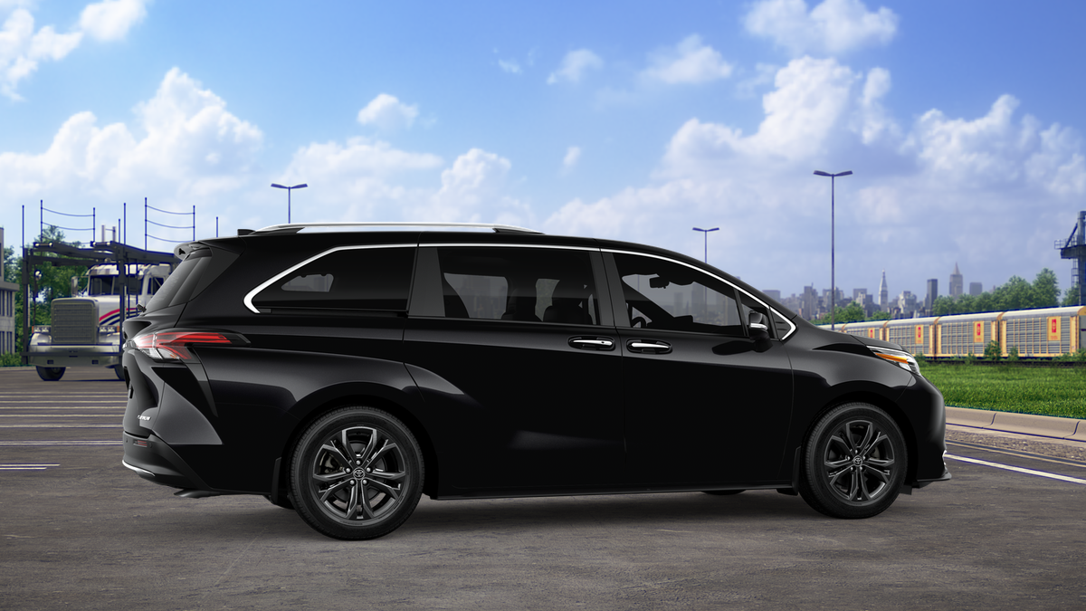 New 2026 Midnight Black Metallic Toyota Platinum image 11