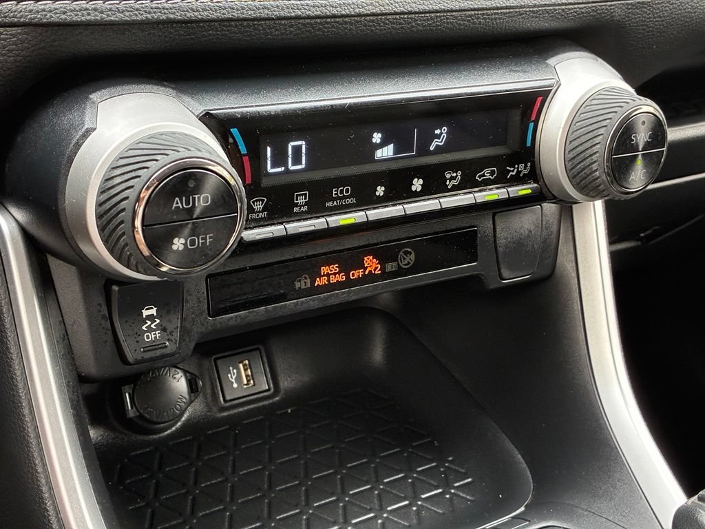 Used 2025 Black Toyota XLE image 23