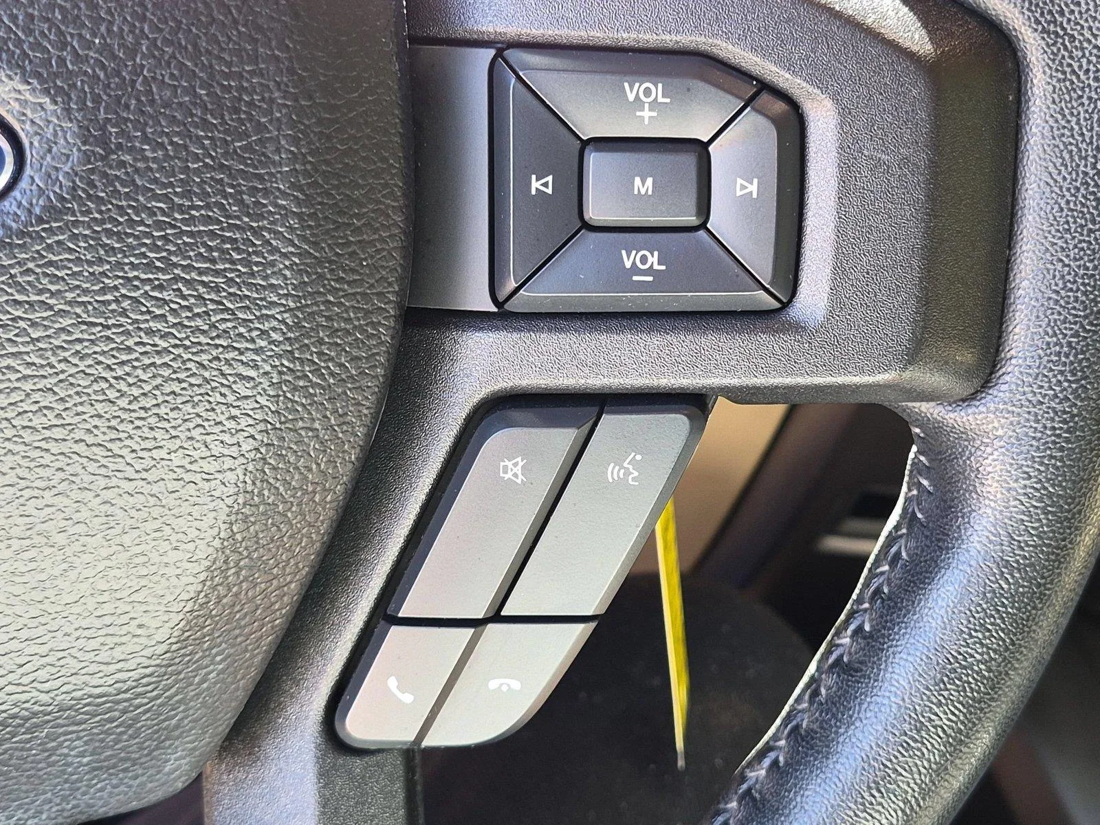 Used 2020  Ford XLT image 19