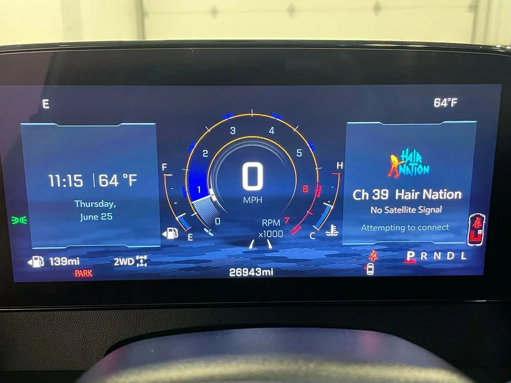 Used 2025 Gray Chevrolet LT image 32