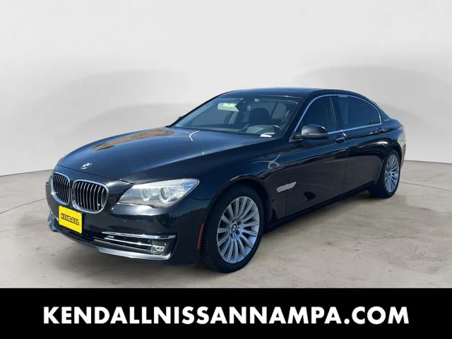 2013 BMW 7 Series ActiveHybrid 740Li's photo