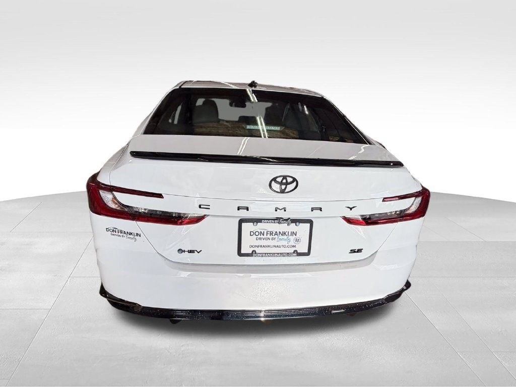 New 2026  Toyota SE Nightshade image 4