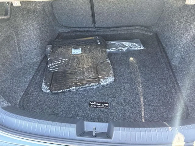 New 2026 Gray Volkswagen 1.5T SE image 5