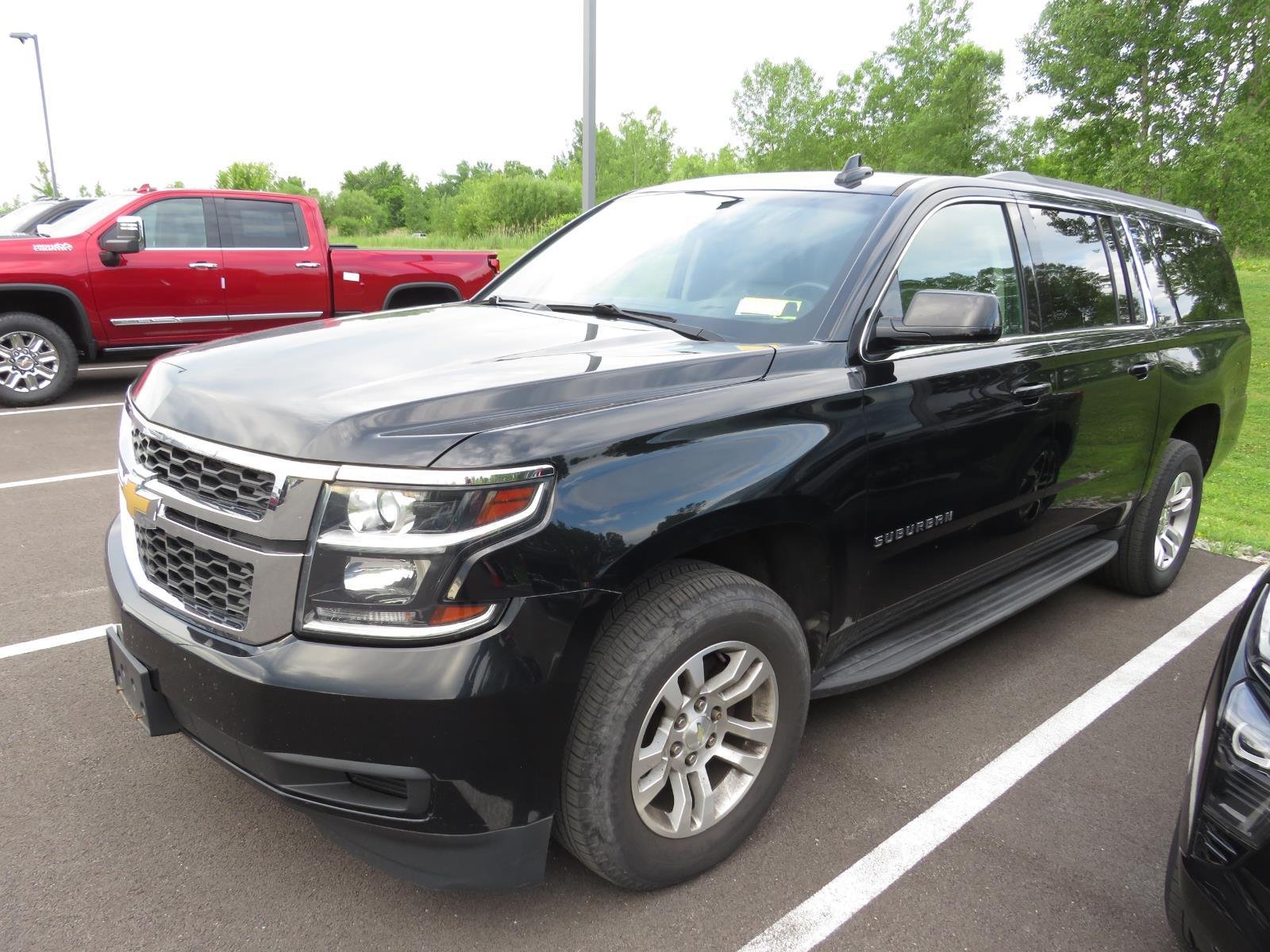 Used 2018  CHEVROLET TRUCK  image 9