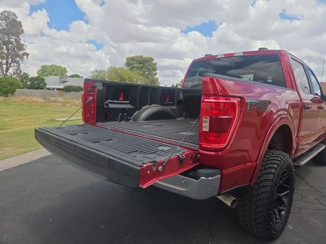 Used 2022 Red Ford XLT image 25