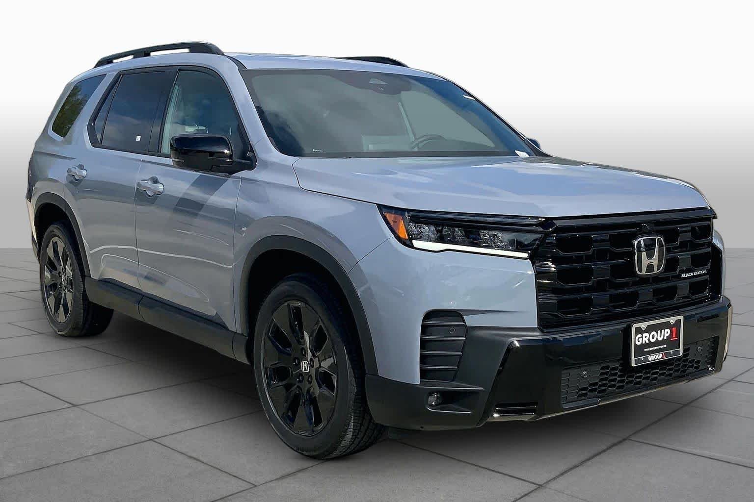 New 2026 Sonic Gray Pearl Honda Black Edition image 2