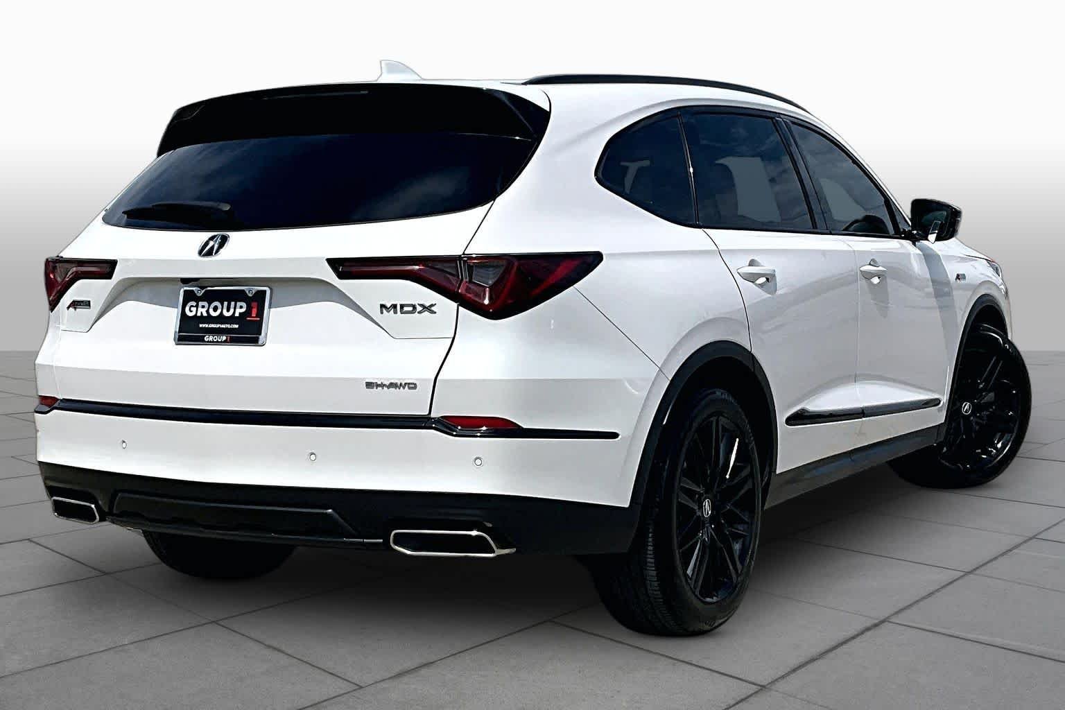Used 2025 Platinum White Pearl Acura w/A-Spec Advance Package image 13