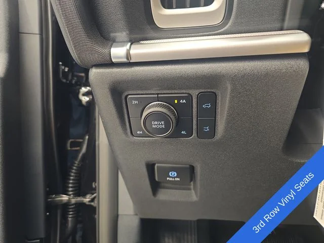 New 2026 Agate Black Metallic Ford MAX Active image 41
