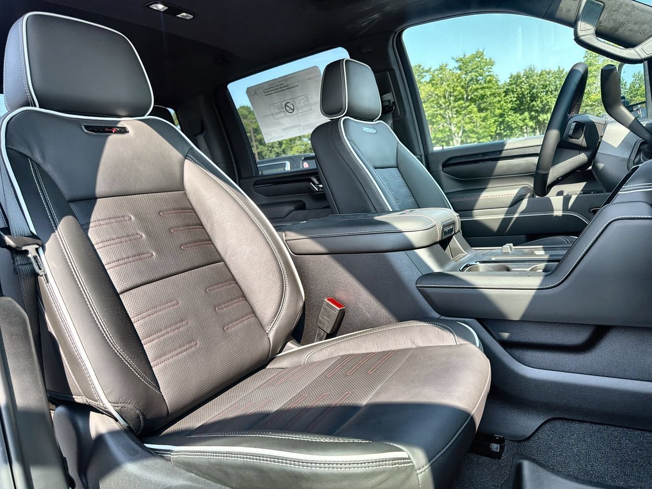 2026 GMC Sierra 2500HD AT4X - Photo 23