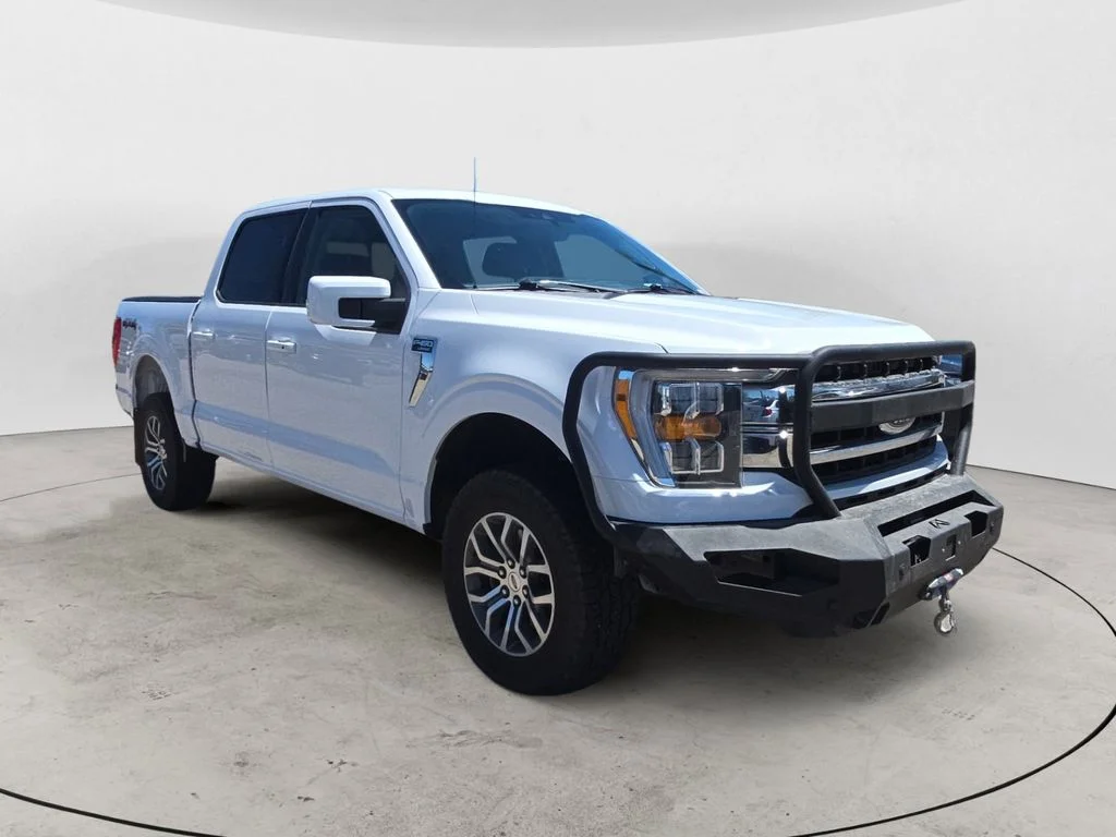 Used 2021 White Ford Lariat image 7