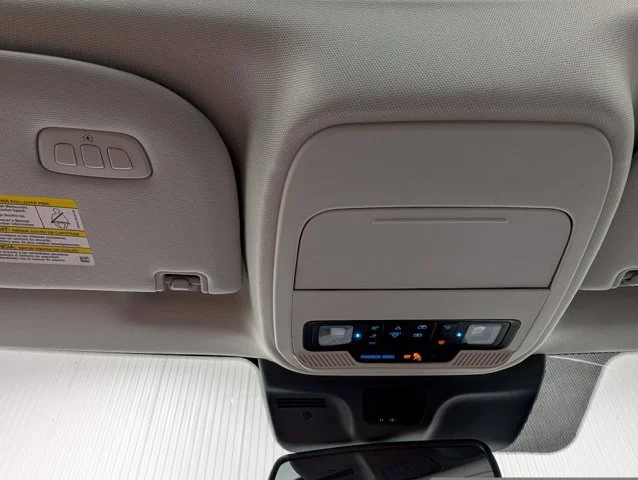 New 2027 Star White Metallic Tri-Coat Ford MAX Platinum image 44