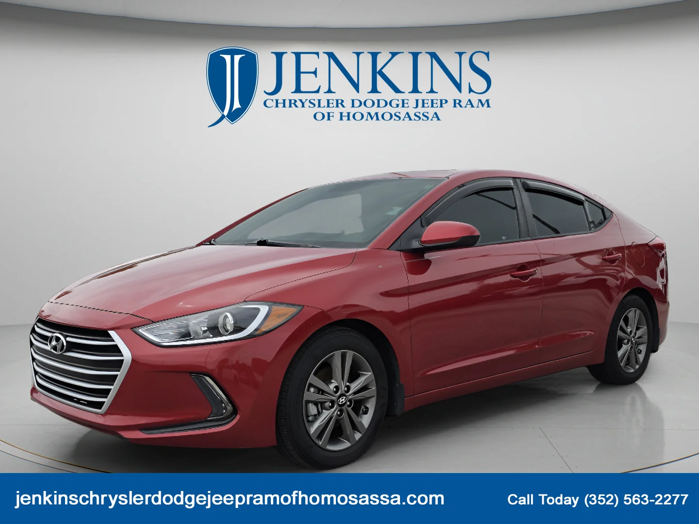 Used 2018 Scarlet Red Hyundai Value Edition image 9