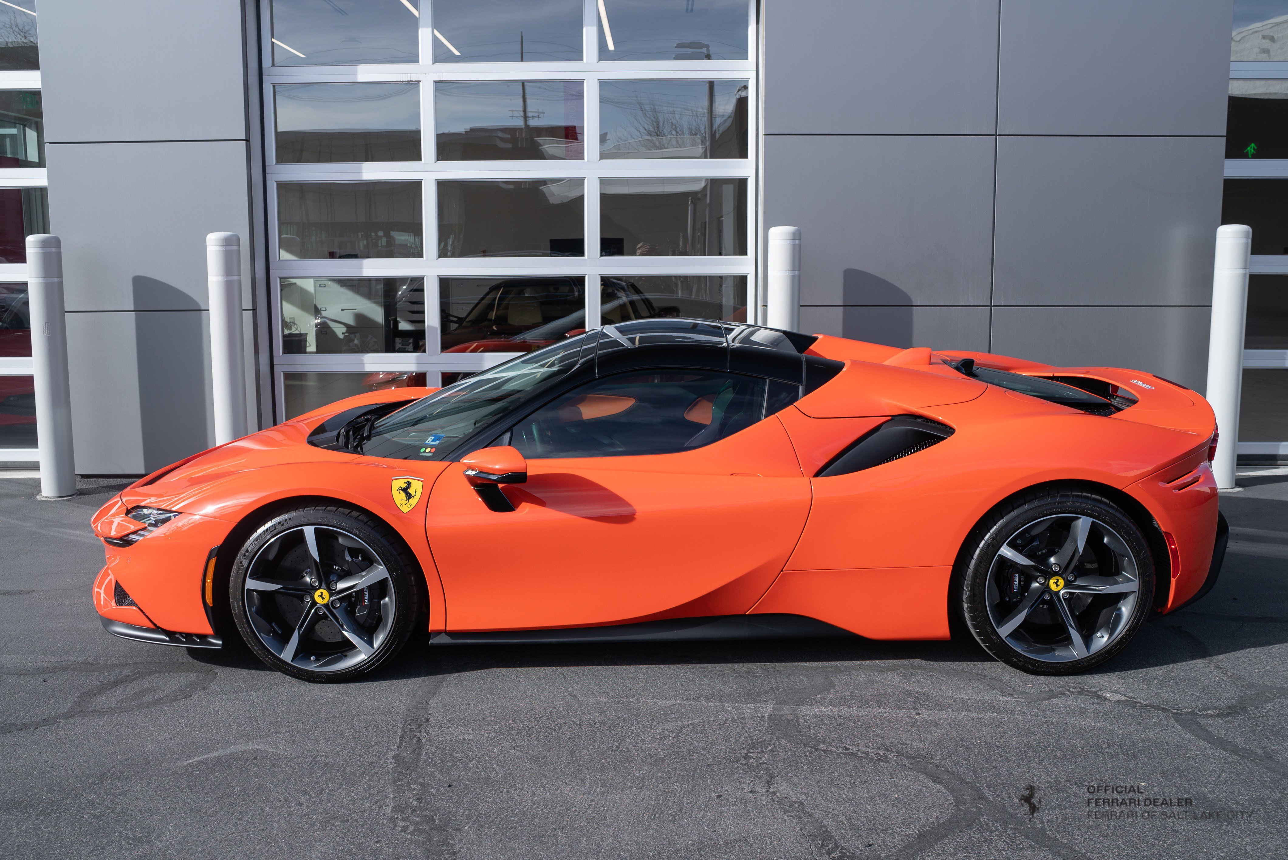 2024 Ferrari SF90 Base