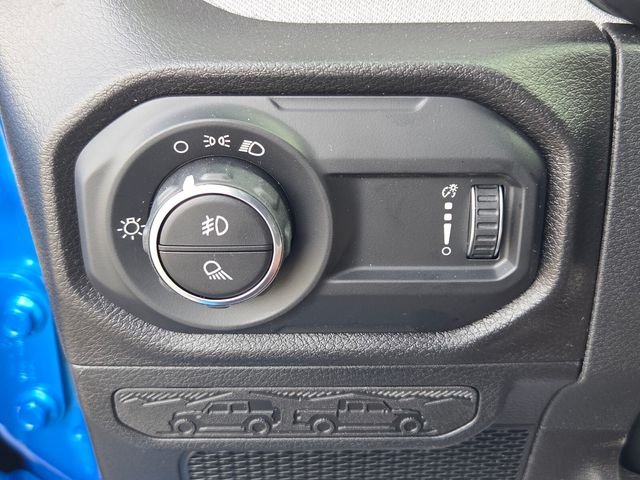 New 2026 Hydro Blue Pearl-Coat Exterior Paint Jeep Sport image 27